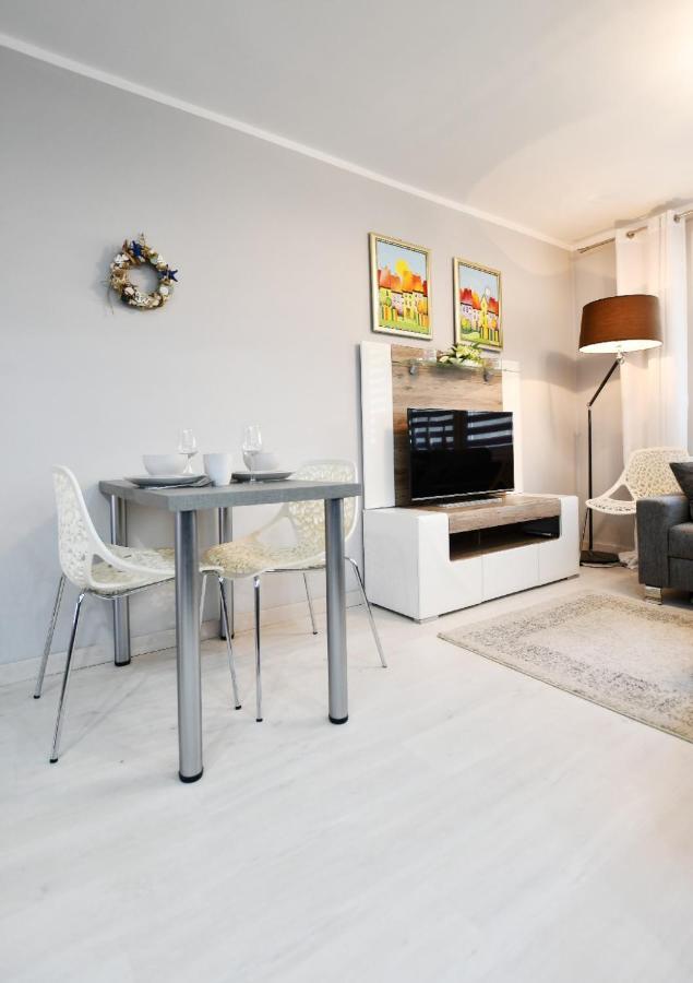 Апартаменти Apartament Dworcowa Колобжег Екстер'єр фото